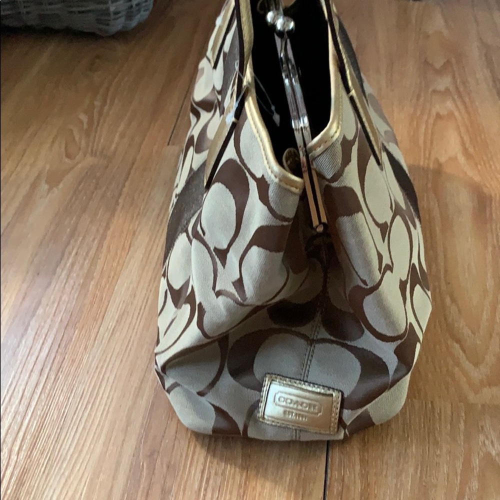 NWOT coach handbag - Picture 5 of 8